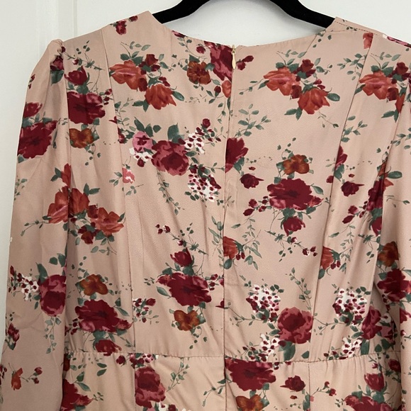 Long floral dress - Picture 3 of 5